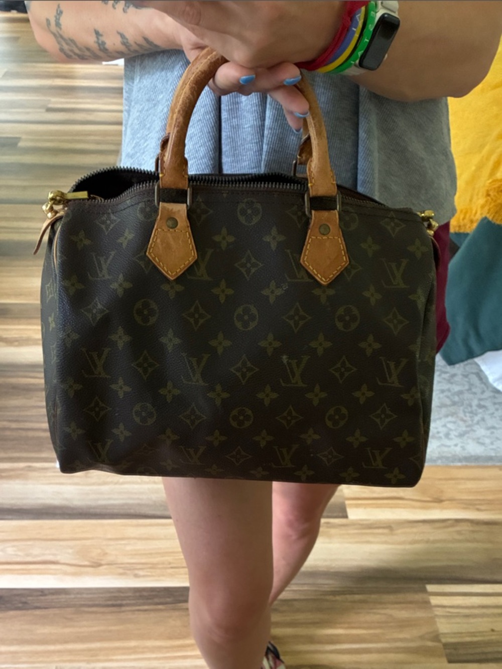 Louis Vuitton Monogram Speedy